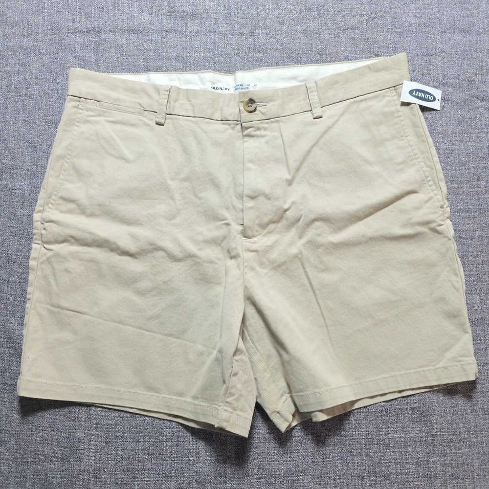 NWT Old Navy Ultimate Slim Built In Flex Mens Shorts SZ 38 Inseam 10" NEW